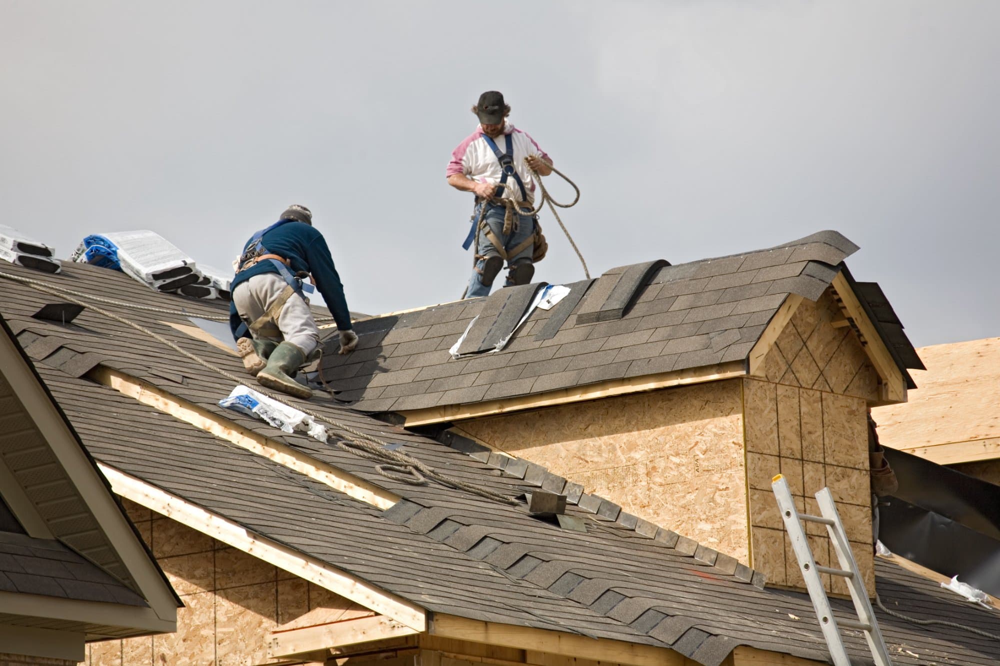 Stellar Roofing crew working on a Nashville roof